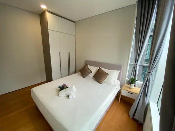 Sky Suites Klcc By Pnut Kuala Lumpur Exterior foto
