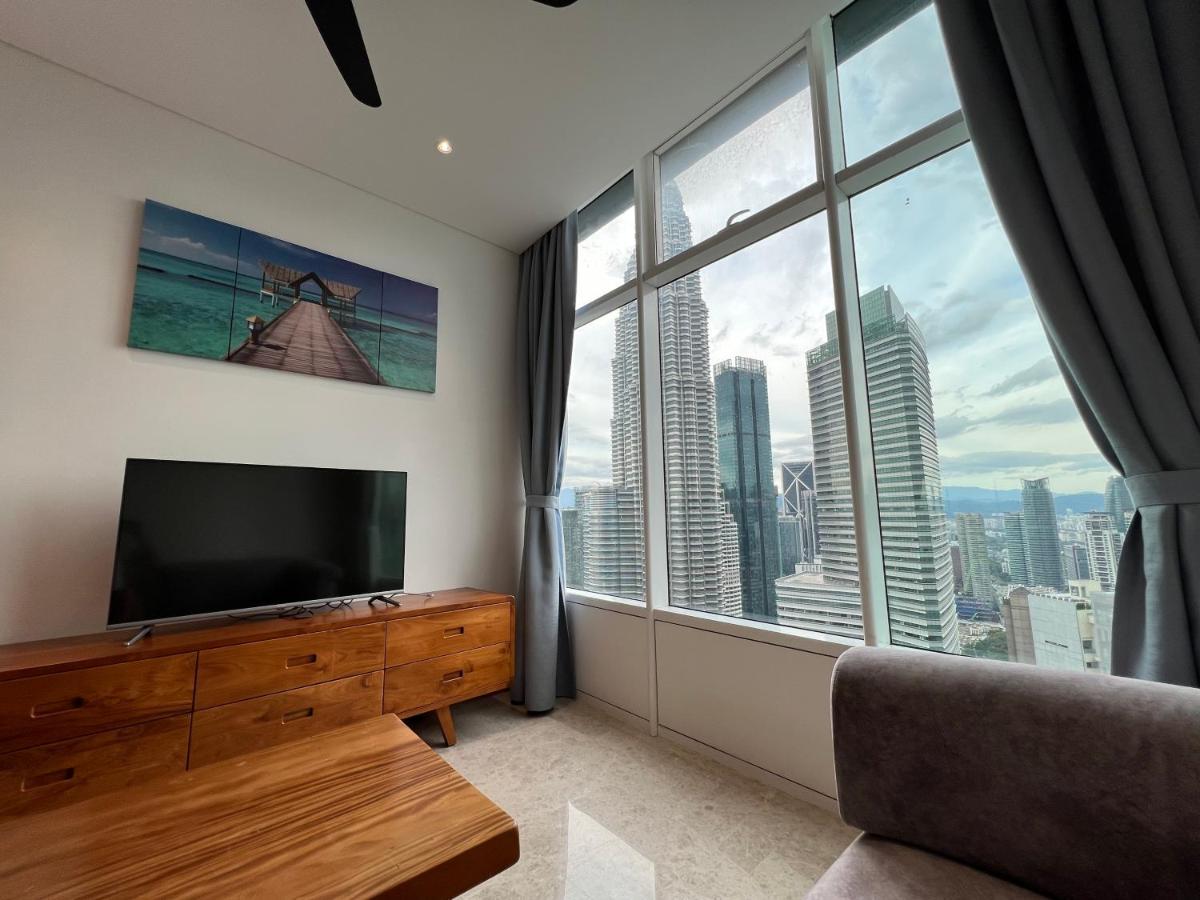 Sky Suites Klcc By Pnut Kuala Lumpur Exterior foto