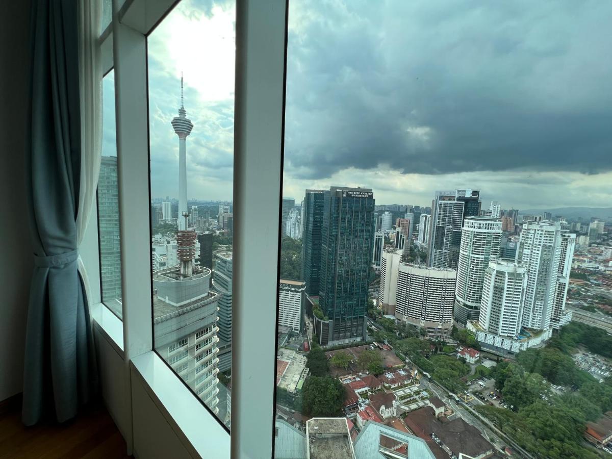 Sky Suites Klcc By Pnut Kuala Lumpur Exterior foto